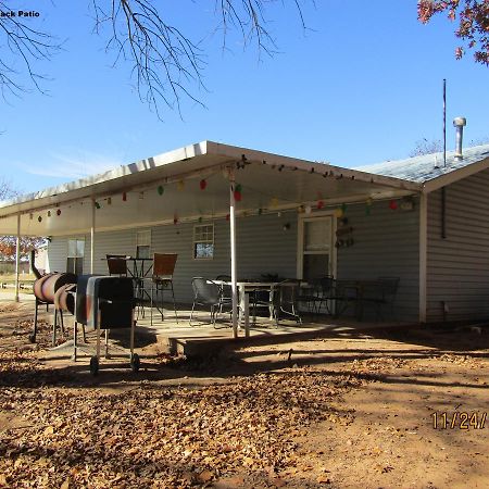 Arrowhead Point Lodge & Campground Kingston エクステリア 写真