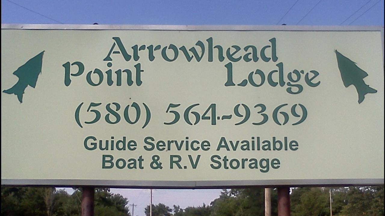 Arrowhead Point Lodge & Campground Kingston エクステリア 写真